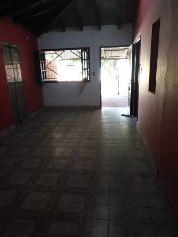 ALQUILO CASA INDEPENDIENTE A METROS DEL RIO PARAGUAY — foto 2