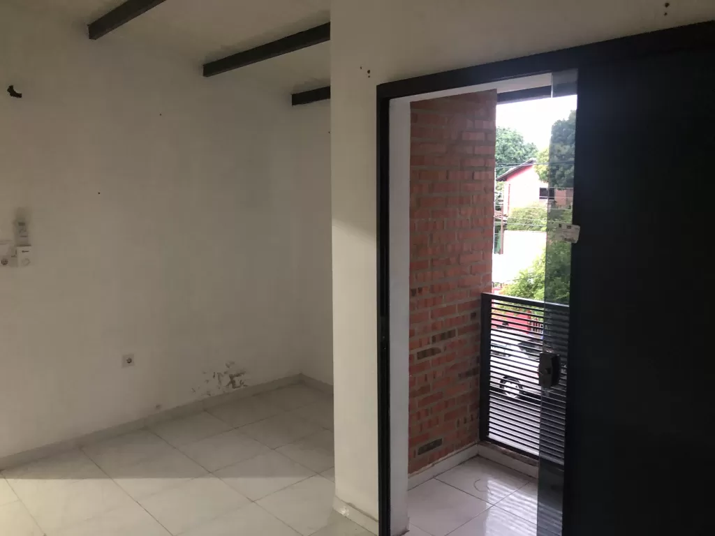 DEPARTAMENTO CENTRO DE LUQUE — foto 2