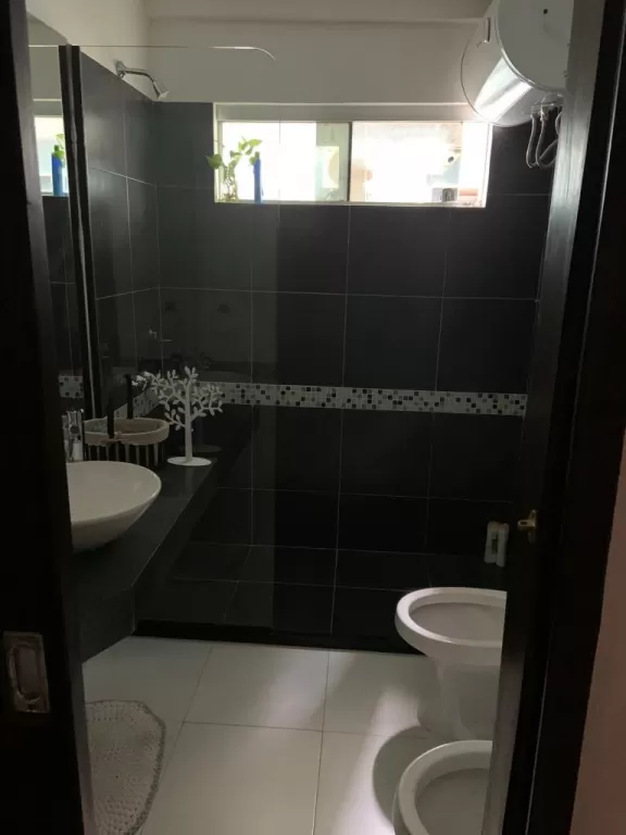 VENDO Amplio departamento en dos plantas - Barrio Jara — foto 3