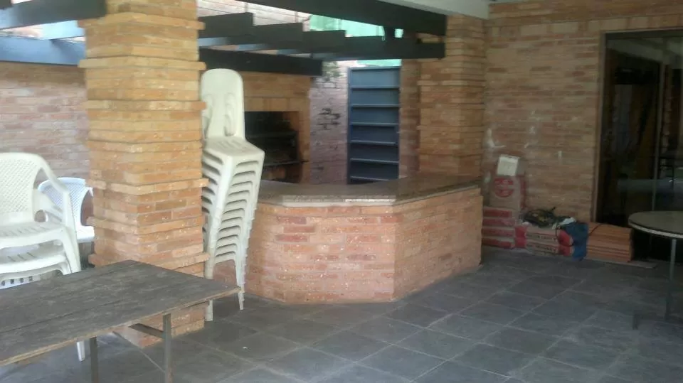 Residencia en venta en Barrio Mcal Estigarribia — foto 2