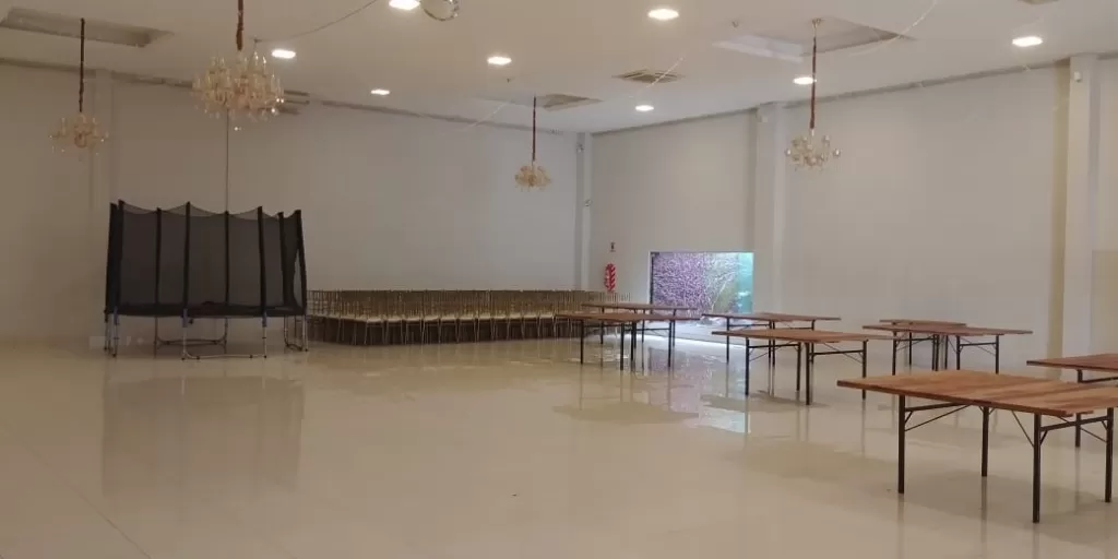 AVDA. AVIADORES DEL CHACO: 360 M2 + OFICINAS + SHOWROOM + PARKING IDEAL P EMPRESAS. — foto 3