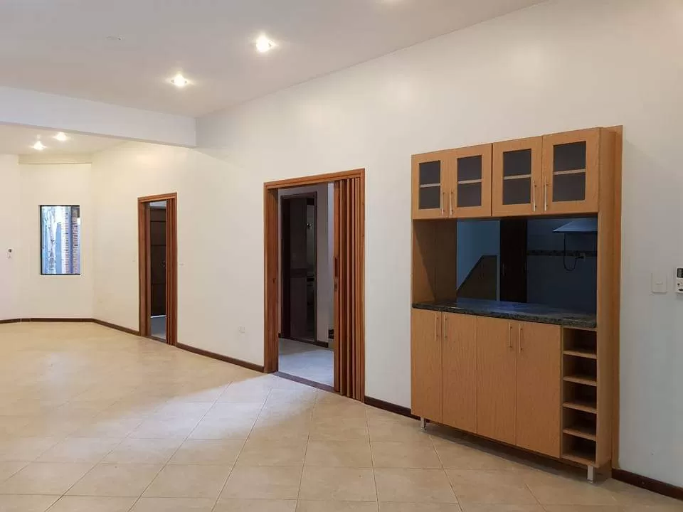 ALQUILO RESIDENCIA EN BARRIO MCAL. ESTIGARRIBIA - ASUNCION — foto 2