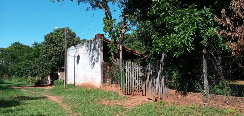 TERRENO CON CASA EN AREGUA!!! — foto 3