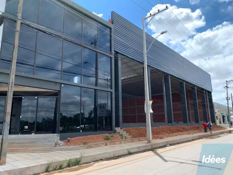 Alquiler de Galpón con oficinas en Mariano Roque Alonso. 2160 mts — foto 2