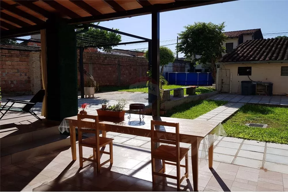 VENDO CASA CON LOCAL COMERCIAL Y DEPARTAMENTO — foto 3