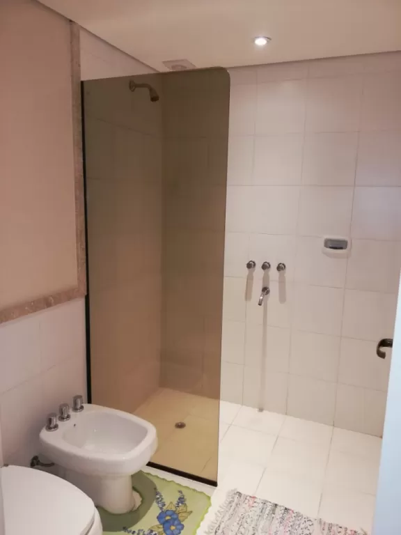 VENDO ESPECTACULAR DUPLEX!! EXCELENTE UBICACIÓN!! — foto 2