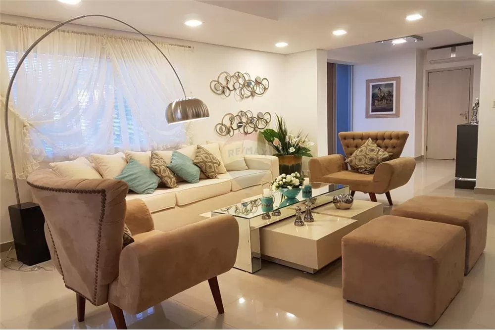 Hermosa Residencia Zona Premium Asunción — foto 2