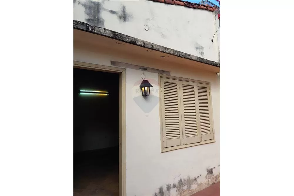 VENDO CHALECITO EN PLENO CENTRO 50,000 USD — foto 2