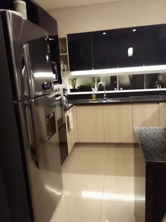 Vendo casa zona Pinedo shopping — foto 2