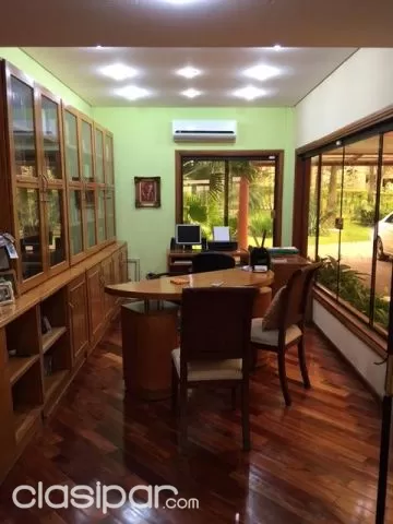 YACHT Y GOLF CLUB, LAMBARÉ: 1.566 M2, FANTÁSTICA RESIDENCIA, 4 SUITES, JARDÍN, PISCINA. — foto 3