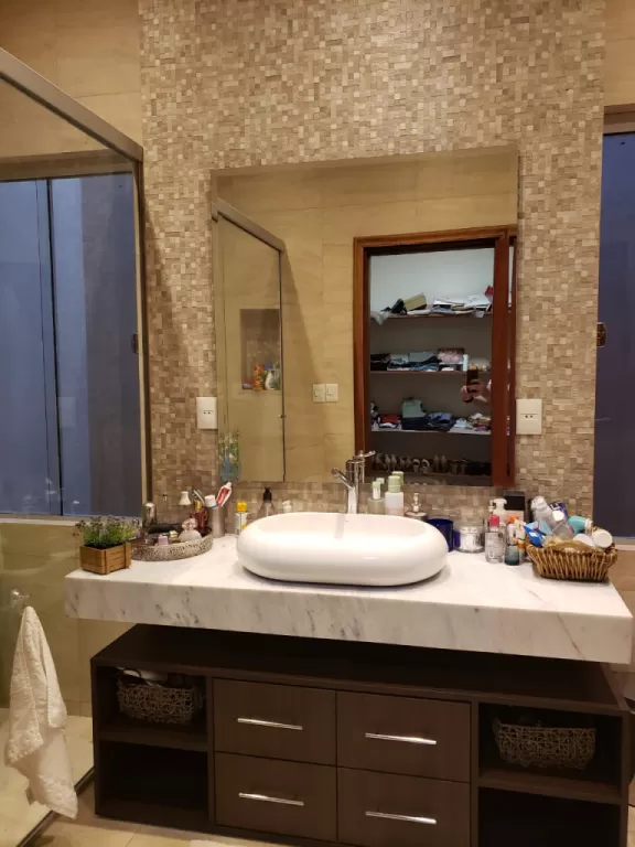 VENDO HERMOSA CASA EN MCAL ESTIGARRIBIA ZONA RESIDENCIAL — foto 3