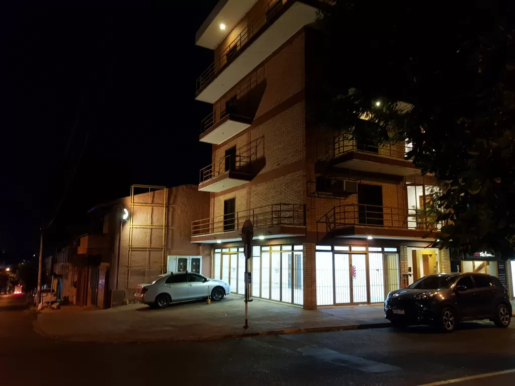 SALÓN COMERCIAL — foto 3