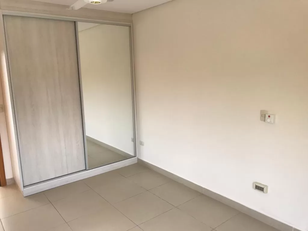 Alquilo Hermoso Duplex en Asuncion - Barrio Ykua Satî — foto 3