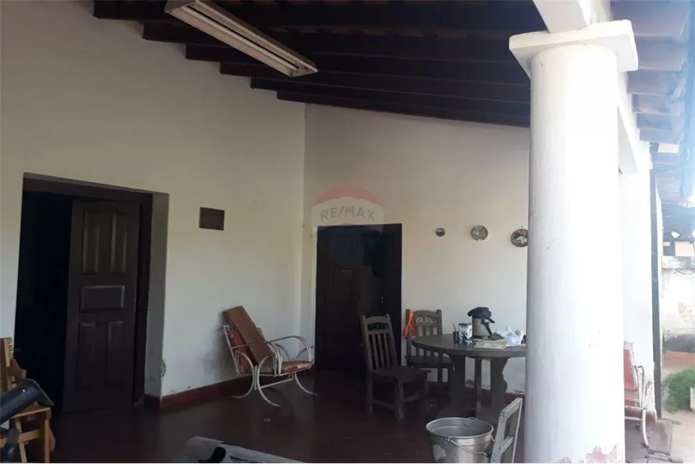 Mas de 2.000 m2 en el corazón de Luque - Centro — foto 3