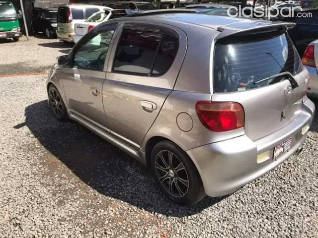 Toyota Vitz 2001 - foto 7