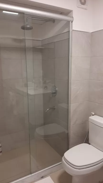 Alquilo Dpto finamente amoblado - zona Shopping del Sol — foto 3