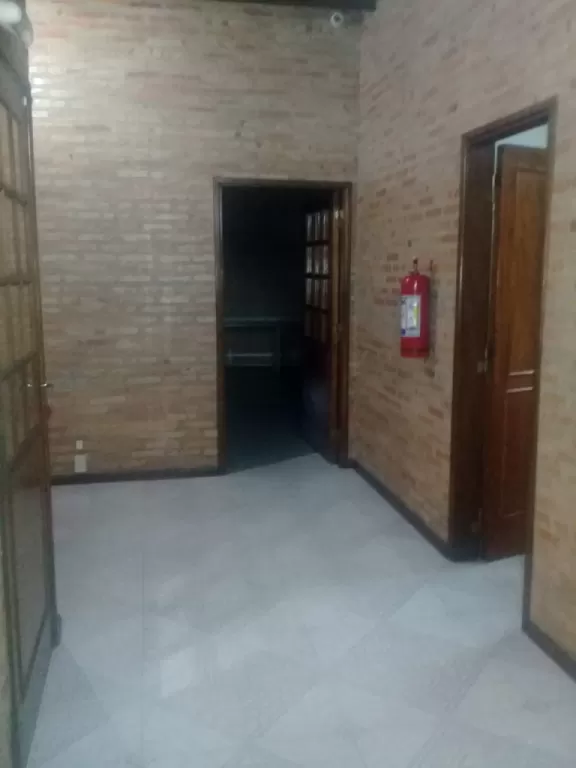 PROX. AVDA MME LYNCH (CIT): 1.130 M2 + OFICINAS, MAGNIFICO DEPÓSITO EN ALQUILER. — foto 3