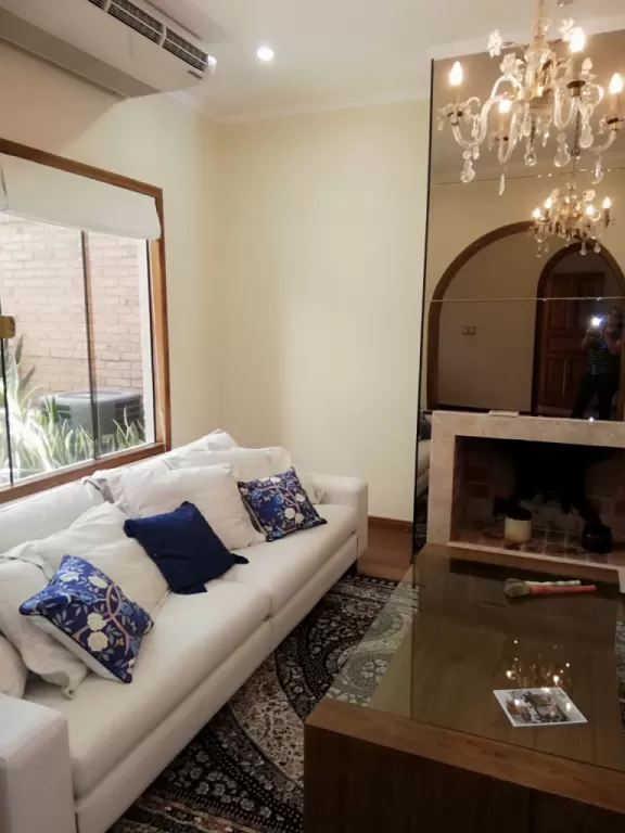 MANORÁ: BELLA RESIDENCIA EN VENTA, 4 SUITES, JARDÍN, PISCINA, 720.000 USD. — foto 3