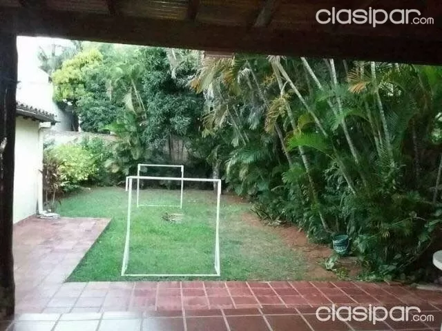 VENDO RESIDENCIA CON EXCELENTE UBICACIÓN EN ASUNCION, SEMINARIO. Y5414. — foto 3
