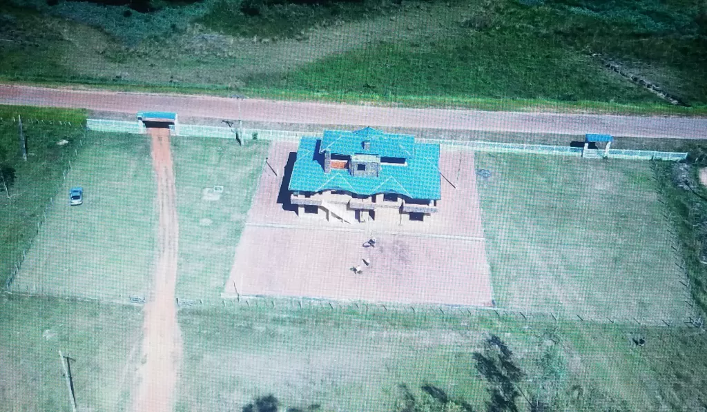 VENDO ESTANCIA — foto 2