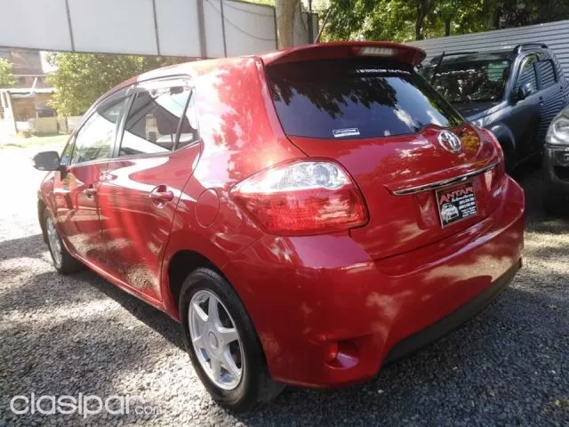 Toyota Auris 2010 — foto 5