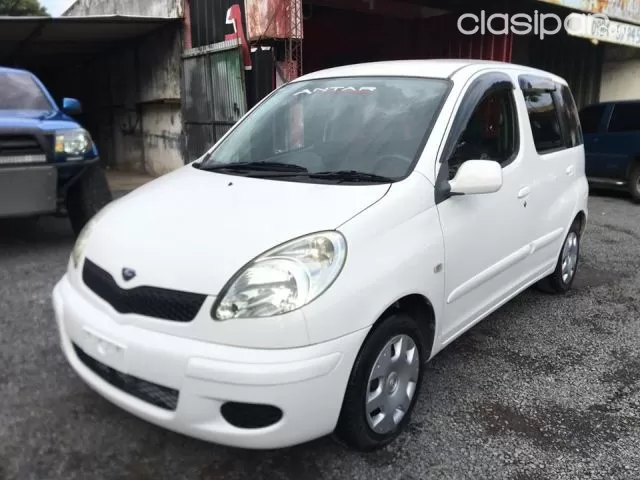 Toyota Funcargo 2004 - foto 2