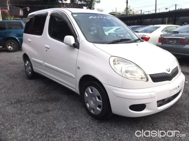 Toyota Funcargo 2004 — foto 6
