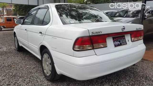 Nissan Sunny 2004 - foto 7