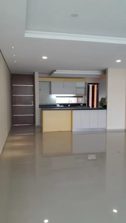 VENDO DUPLEX EN LAMBARE ZONA SUPERMERCADO EL PUEBLO COD 2805 — foto 2