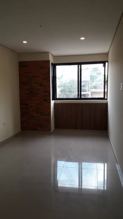 VENDO DUPLEX EN LAMBARE ZONA SUPERMERCADO EL PUEBLO COD 2805 — foto 3