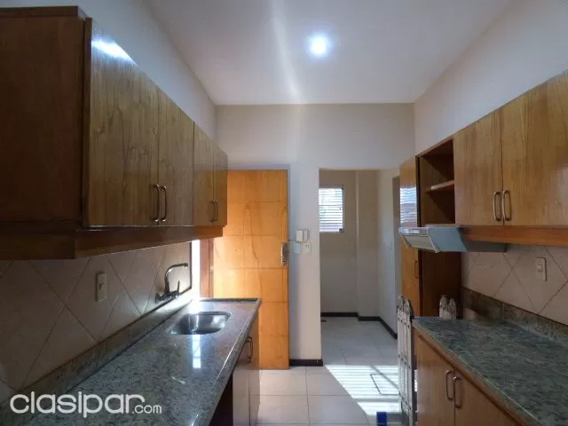 ALQUILO HERMOSO DUPLEX A CUADRAS DE SANTA TERESA Y MADAME LYNCH — foto 2