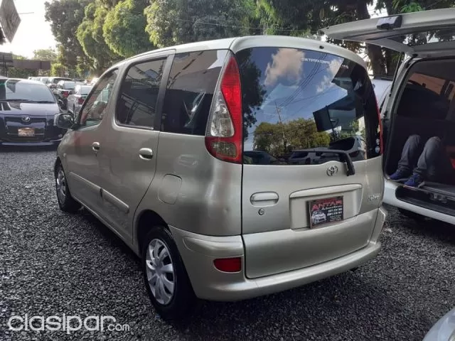 Toyota Funcargo 2003 — foto 6