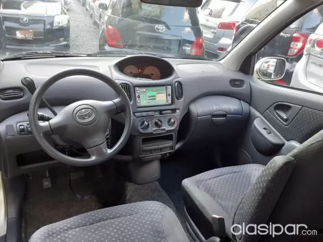 Toyota Funcargo 2003 — foto 7