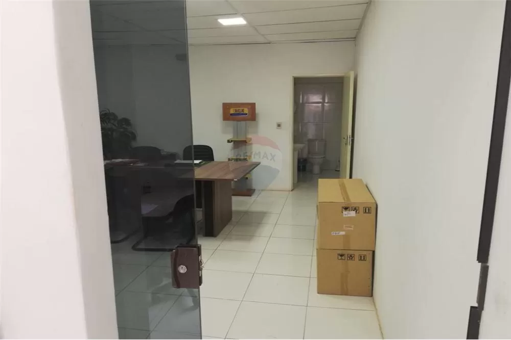 Alquilo Tinglado para Deposito- Fndo. Zona Norte — foto 2
