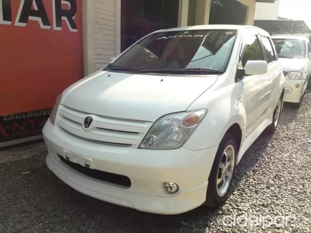 Toyota Ist 2003 — foto 5