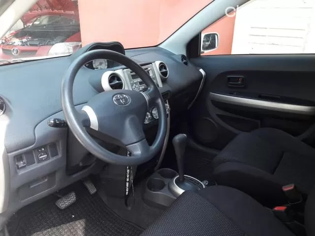Toyota Ist 2003 - foto 8