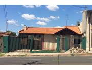 VENDO CASA EN MARIANO ROQUE ALONSO ZONA AEROPUERTO