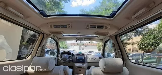 Toyota Hiace 2001 — foto 4