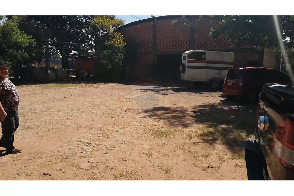 Amplio terreno con galpón zona Mariano — foto 3