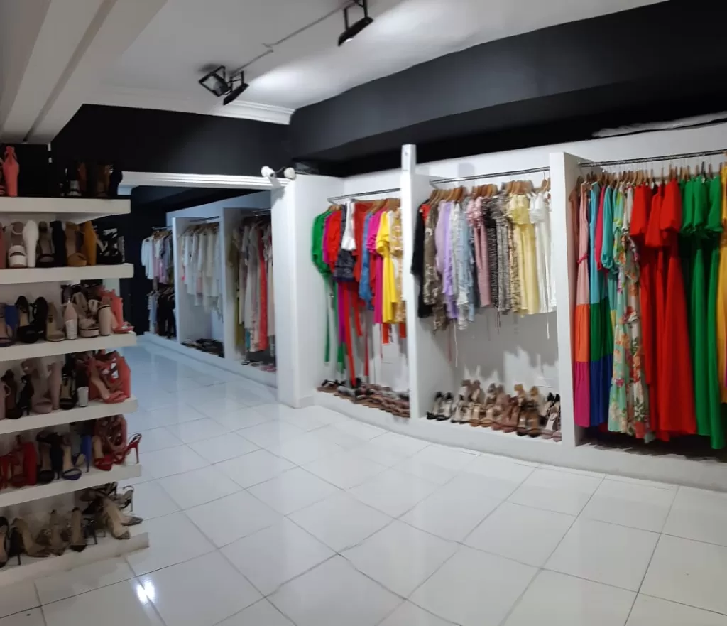 ALQUILO SALON COMERCIAL EN ASUNCION ZONA LILIO — foto 2