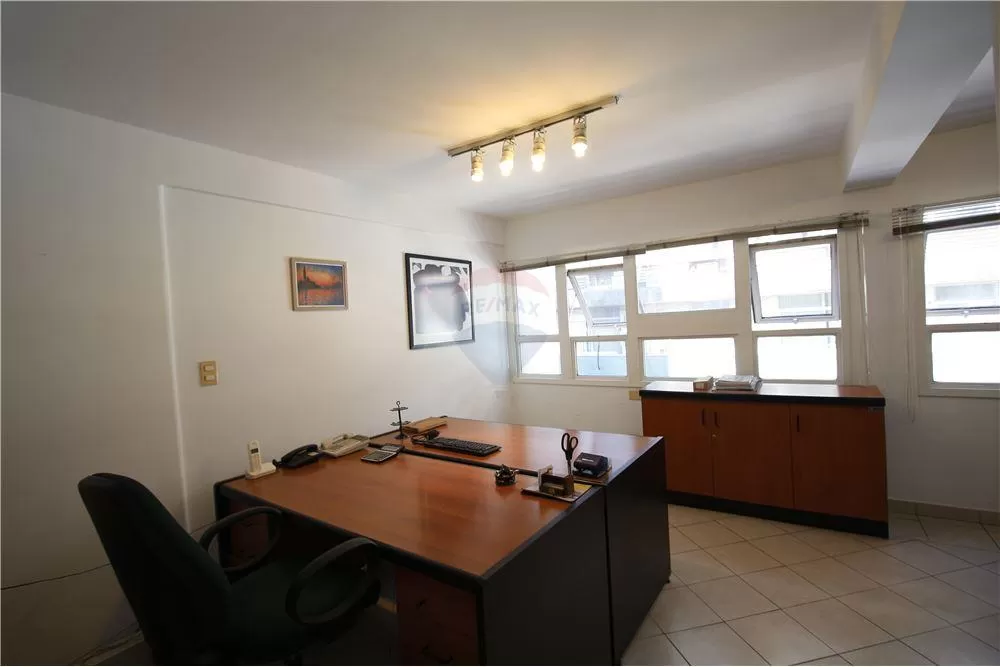 Vendo Oficina amoblada — foto 3