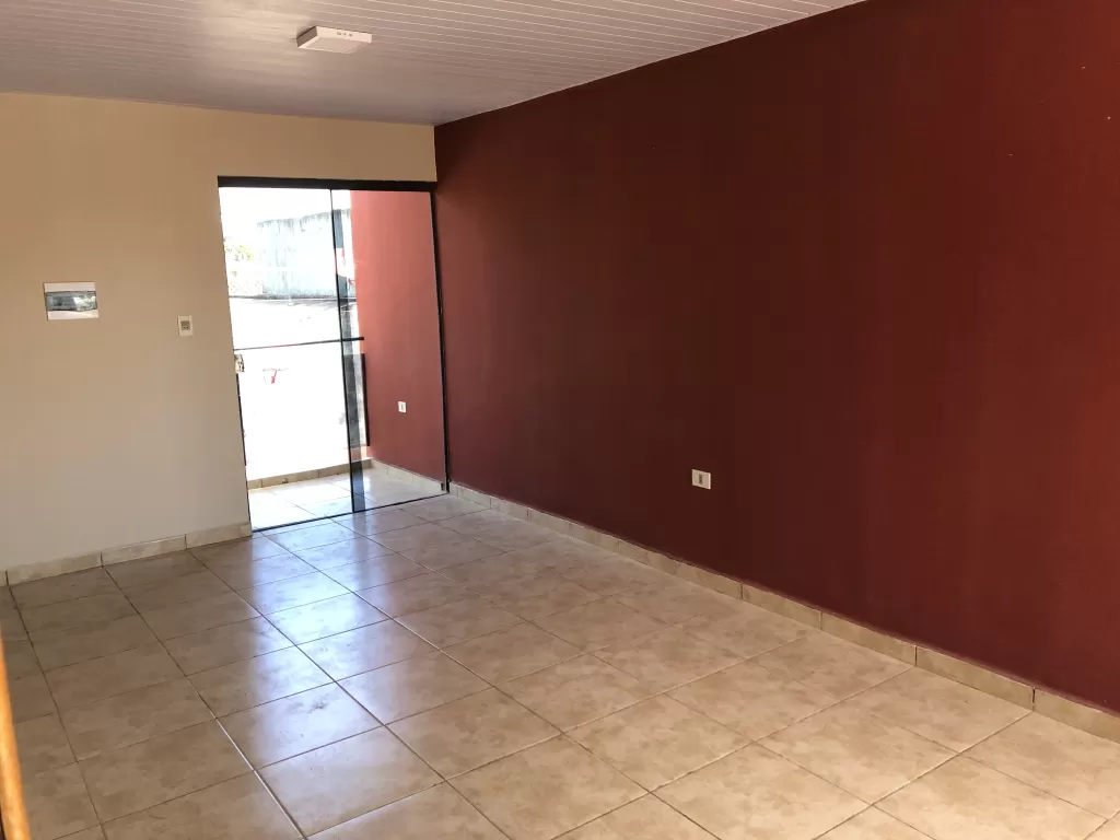 Alquilo departamento a metros del Centro de Salud de Pdte Franco — foto 2