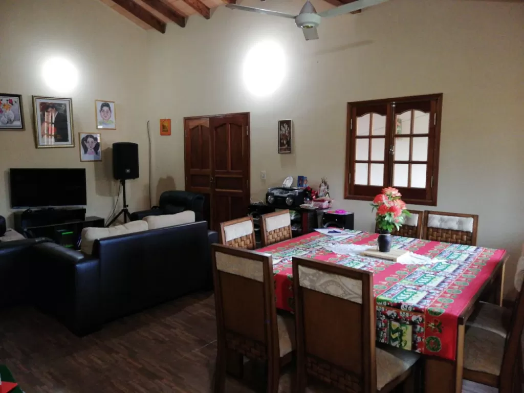 Vendo Casa Mora Cue-Luque — foto 2