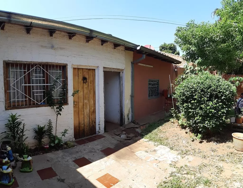 BARRIO HERRERA: AMPLIO TERRENO DE 480 m2 CON PEQUEÑA CASA A DEMOLER. BAJAMOS DE PRECIO! — foto 3