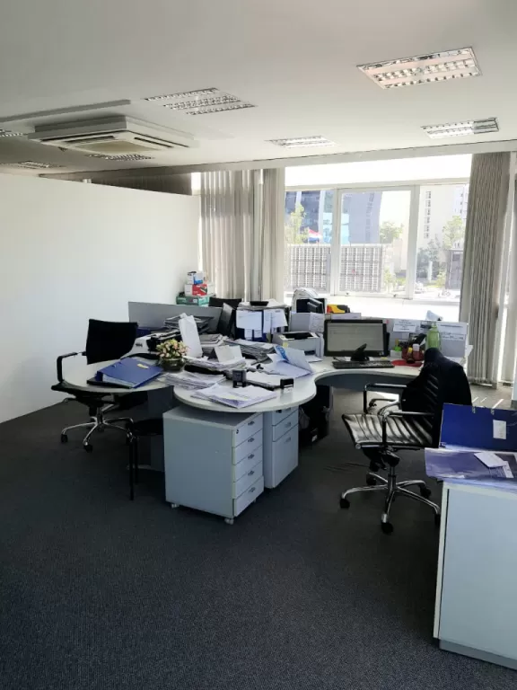 EDIF. AURA (AV. DEL CHACO, WTC): 250 m2 OFICINAS CORPORATIVAS (FRACCIONABLES). — foto 3