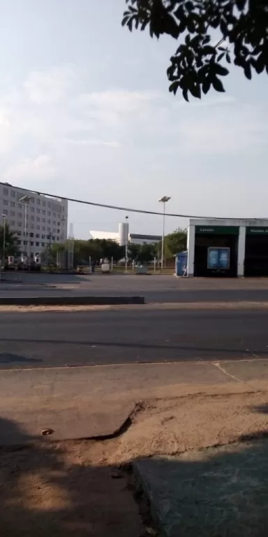 VENDO PROPIEDAD CON UBICACIÓN PRIVILEGIADA EN LUQUE. J4031 — foto 2