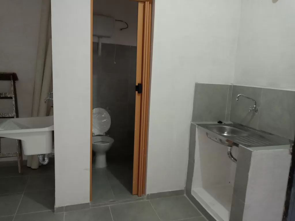 A estrenar salón o Dpto. Mono ambiente — foto 2
