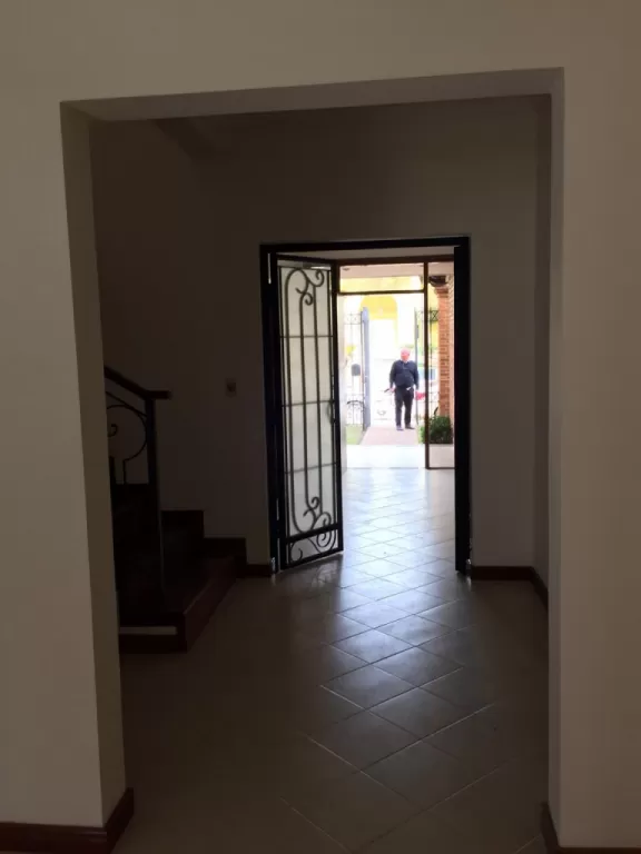 YCUA SATI, AVDA. SANTA TERESA: ELEGANTE RESIDENCIA, 4 SUITES, GRAN JARDÍN, PISCINA. — foto 3