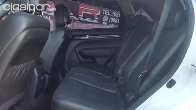 Kia Sorento 2011 — foto 4