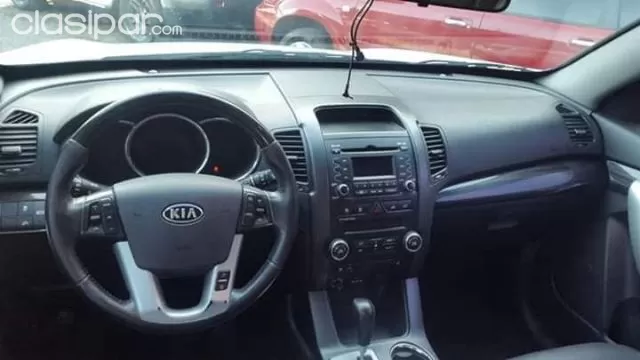 Kia Sorento 2011 — foto 5